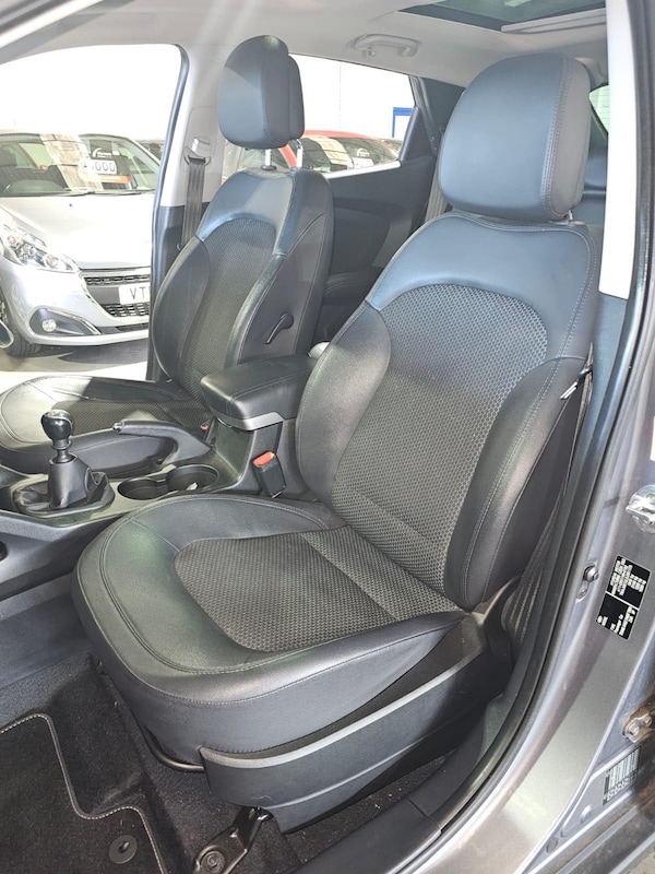 Used Hyundai Ix35 2012 for sale - 76024473: Photo 22