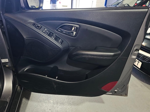 Used Hyundai Ix35 2012 for sale - 76024473: Photo 8