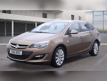 Used Vauxhall Astra 2016 for sale - 76260318: Photo 2