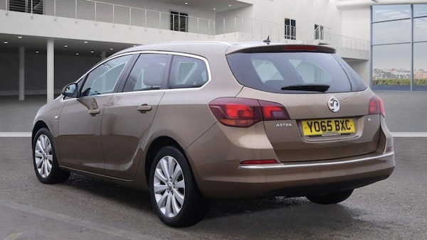 Used Vauxhall Astra 2016 for sale - 76260318: Photo 3