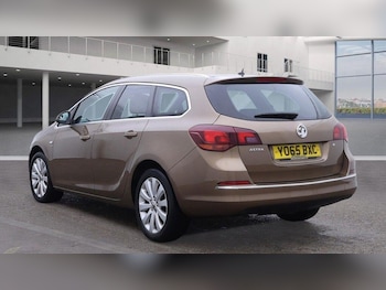 Used Vauxhall Astra 2016 for sale - 76260318: Photo 3