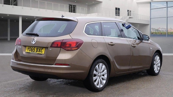 Used Vauxhall Astra 2016 for sale - 76260318: Photo 4