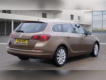 Used Vauxhall Astra 2016 for sale - 76260318: Photo 4