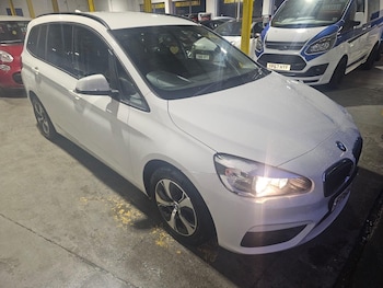 2015 (65) - 218d SE 5dr