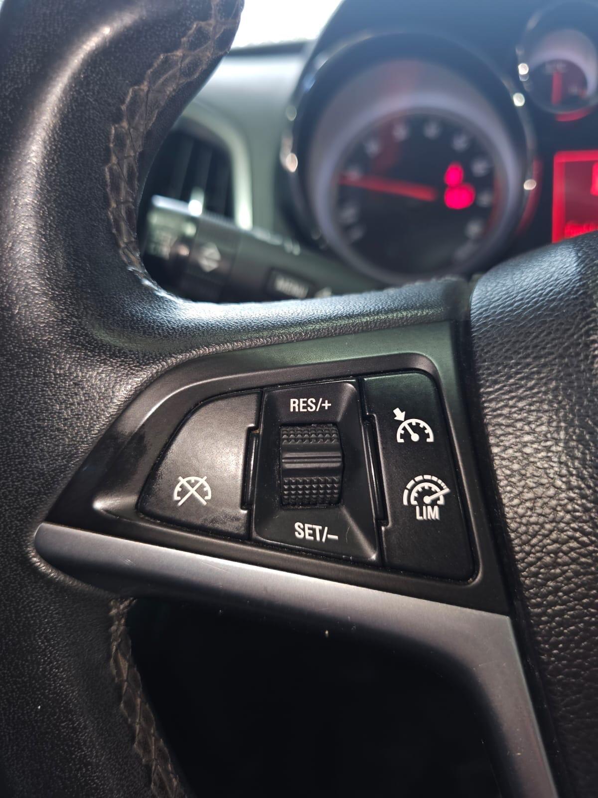 Used Vauxhall Astra GTC 2014 for sale - 76398836: Photo 8