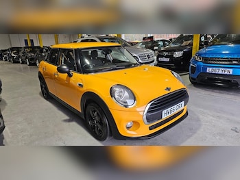 Used MINI Hatch 2016 for sale - 77060442: Photo