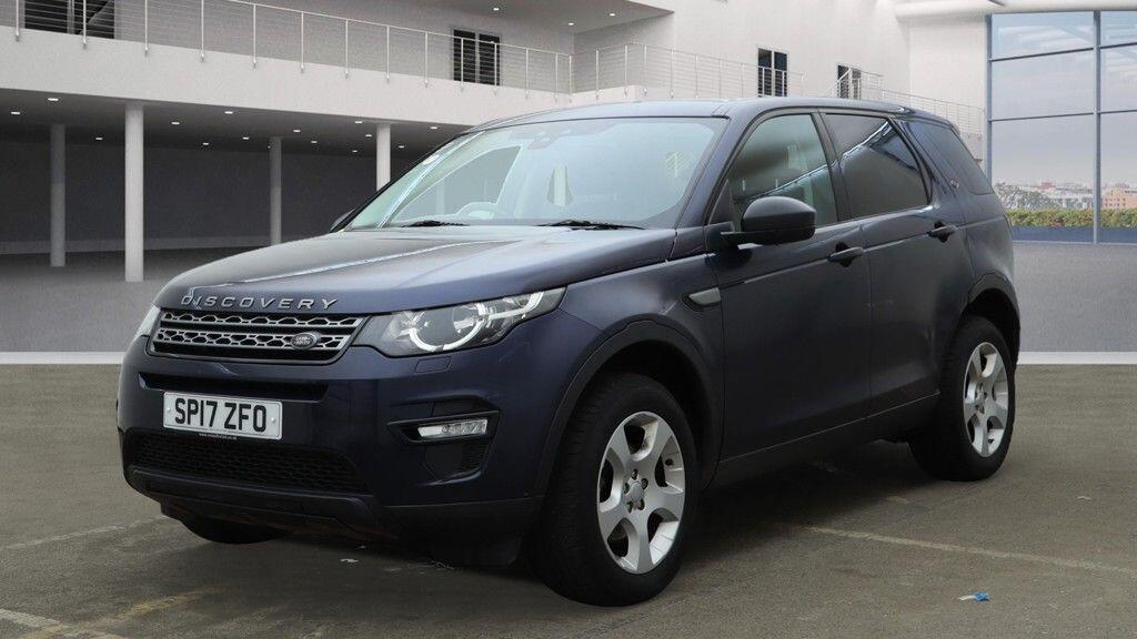 Used Land Rover Discovery Sport for sale - 76965315: Photo 2