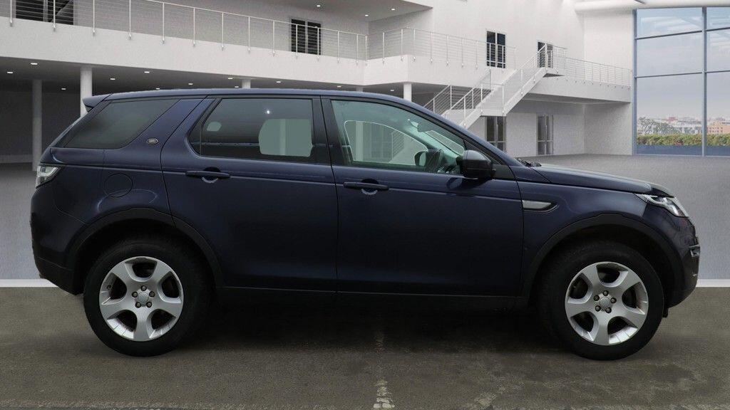 Used Land Rover Discovery Sport for sale - 76965315: Photo 5