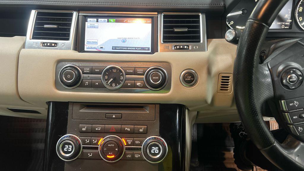 Used Land Rover Range Rover Sport 2013 for sale - 77253652: Photo 17