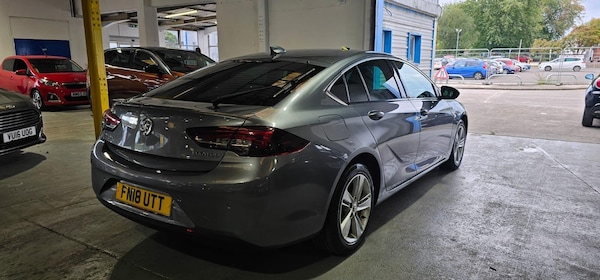 Used Vauxhall Insignia 2018 for sale - 76307228: Photo 10