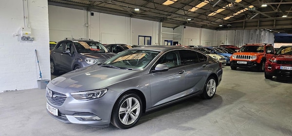 Used Vauxhall Insignia 2018 for sale - 76307228: Photo 4