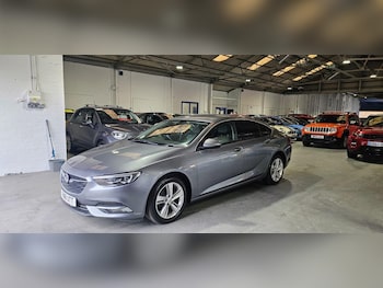 Used Vauxhall Insignia 2018 for sale - 76307228: Photo 4