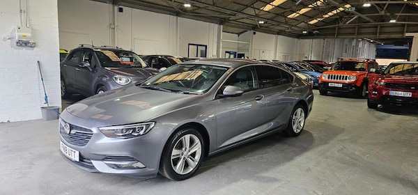 Used Vauxhall Insignia 2018 for sale - 76307228: Photo 5