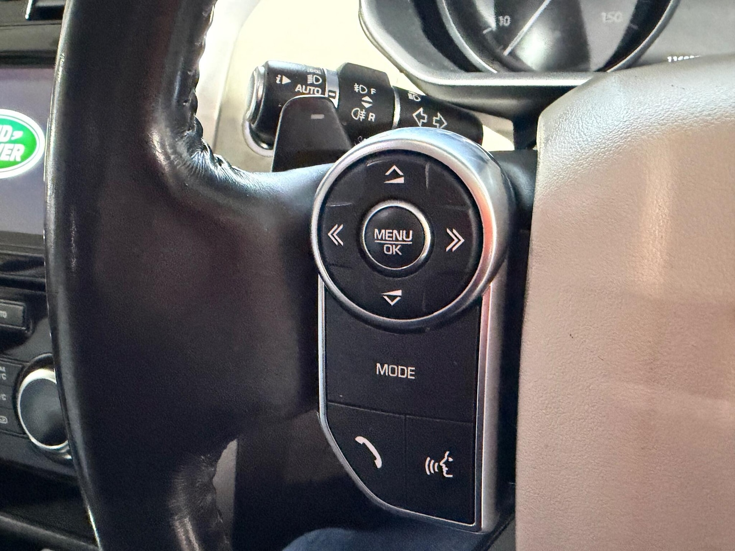 Used Land Rover Discovery 2017 for sale - 77238347: Photo 16