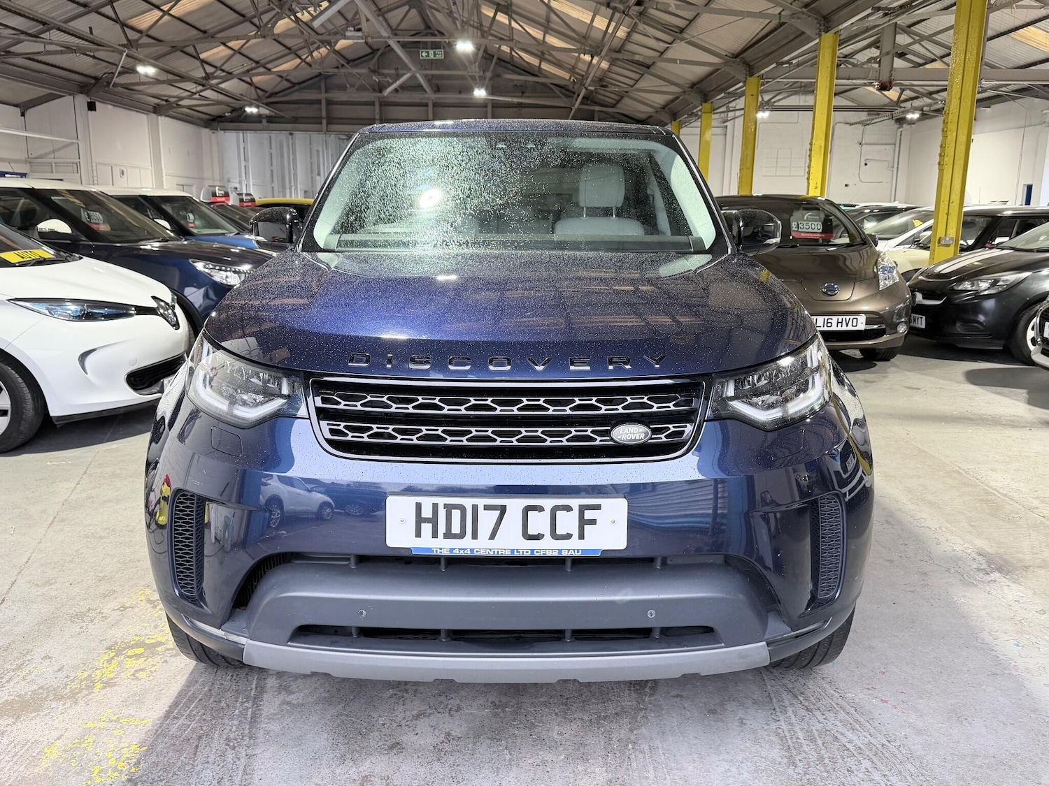 Used Land Rover Discovery 2017 for sale - 77238347: Photo 2