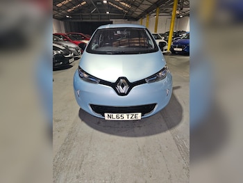 Used Renault Zoe 2019 for sale - 76283117: Photo 2