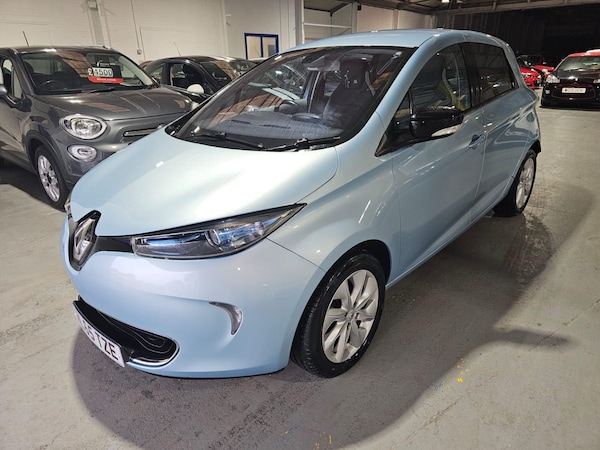 Used Renault Zoe 2019 for sale - 76283117: Photo 3