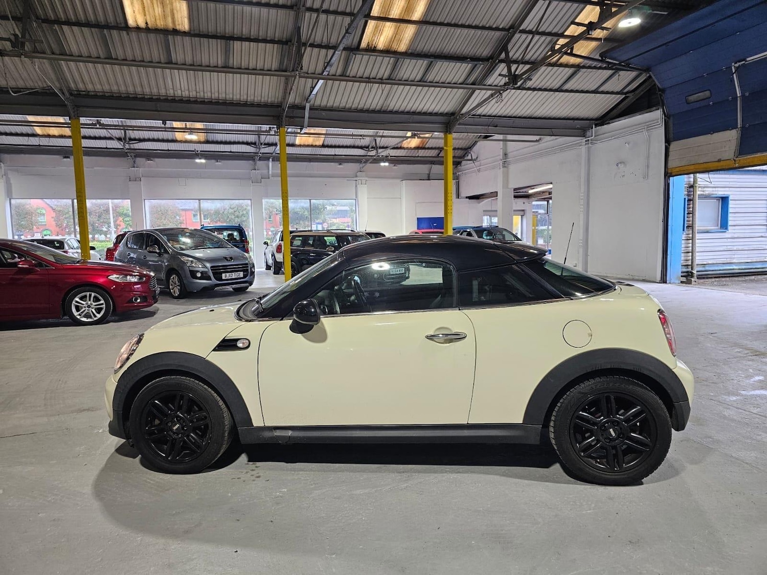 Used MINI Coupe 2014 for sale - 76380976: Photo 10