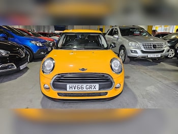 Used MINI Hatch 2016 for sale - 76398623: Photo