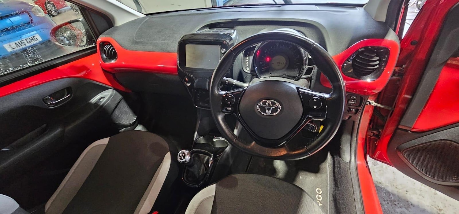 Used Toyota AYGO 2017 for sale - 76666744: Photo 23
