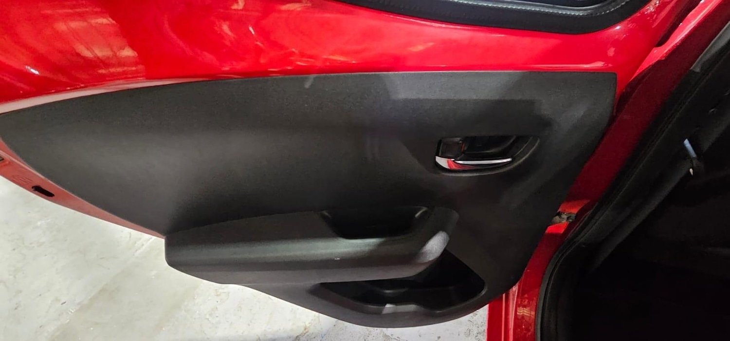 Used Toyota AYGO 2017 for sale - 76666744: Photo 26