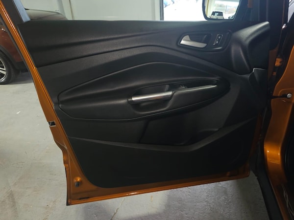 Used Ford Kuga 2015 for sale - 76259703: Photo 19