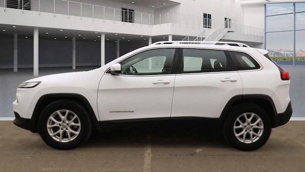 Used Jeep Cherokee 2015 for sale - 76348875: Photo 6