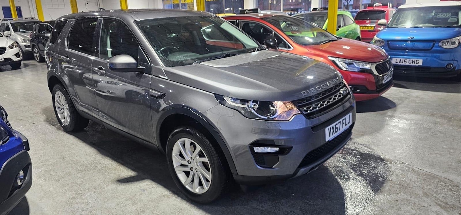 Used Land Rover Discovery Sport 2018 for sale - 76989965: Photo 2