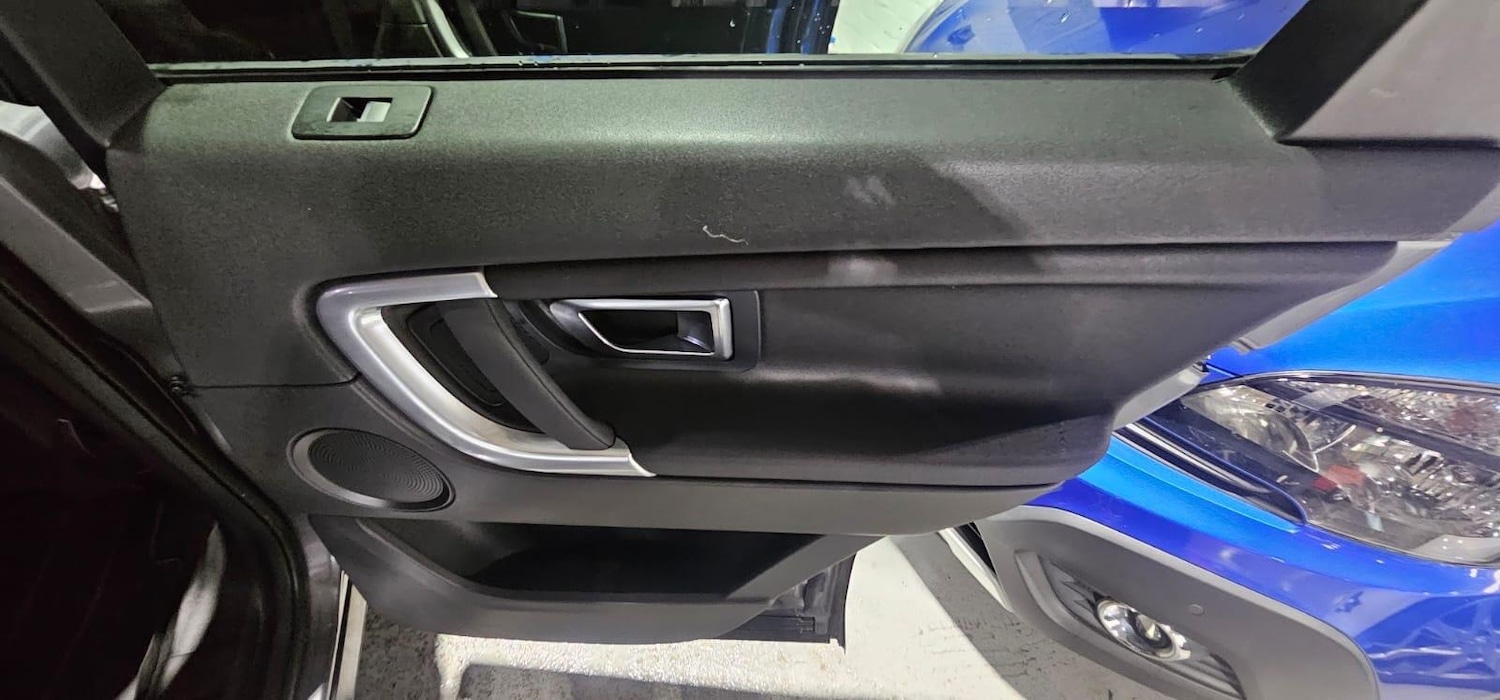 Used Land Rover Discovery Sport 2018 for sale - 76989965: Photo 25