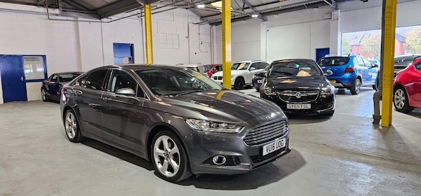 Used Ford Mondeo 2016 for sale - 76072171: Photo 2