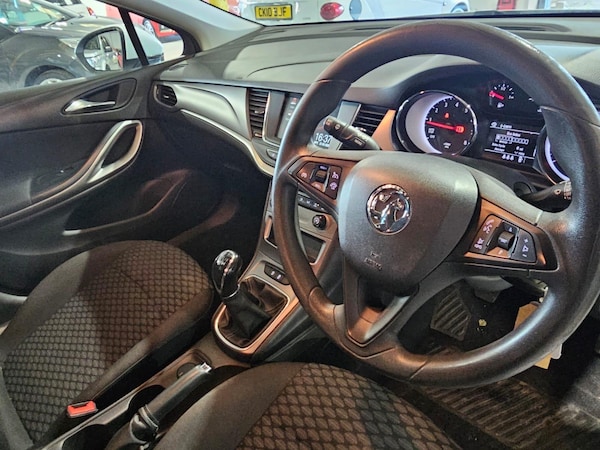 Used Vauxhall Astra 2019 for sale - 76013159: Photo 13