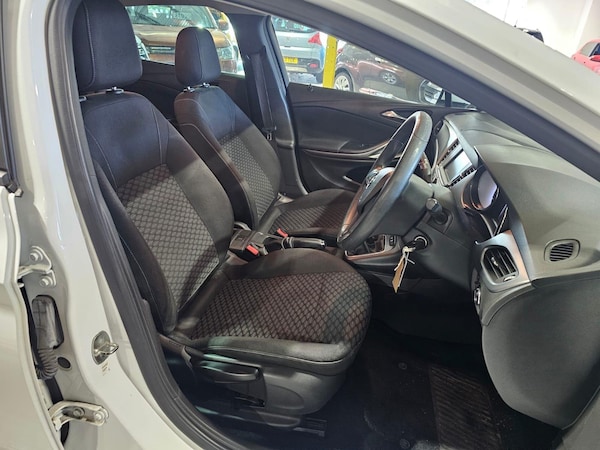 Used Vauxhall Astra 2019 for sale - 76013159: Photo 16