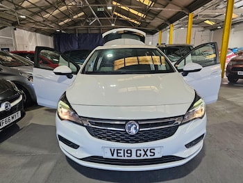 Used Vauxhall Astra 2019 for sale - 76013159: Photo 2