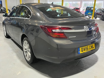 Used Vauxhall Insignia 2015 for sale - 75978565: Photo