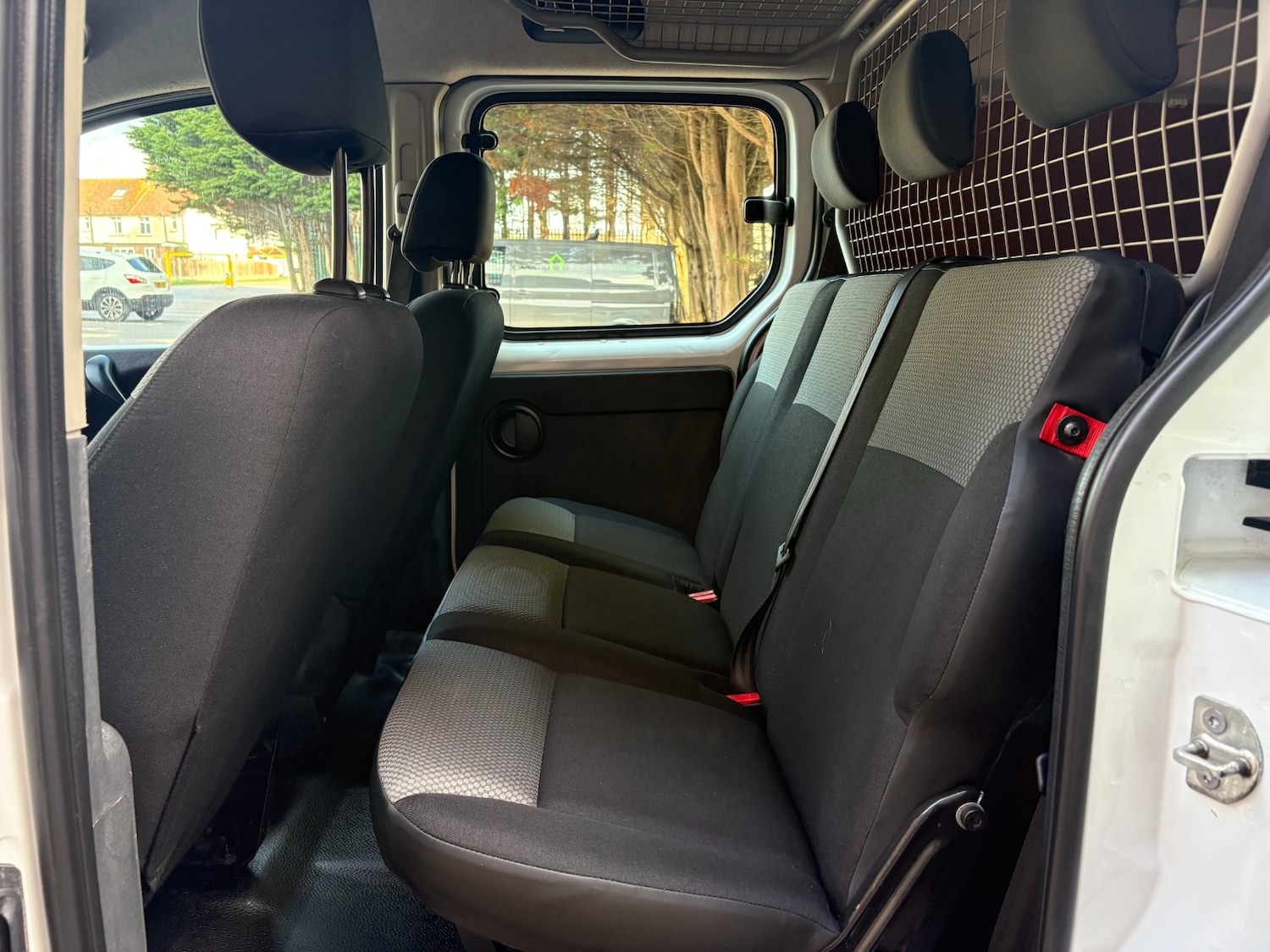 Used Renault Kangoo 2020 for sale - 76366289: Photo 11