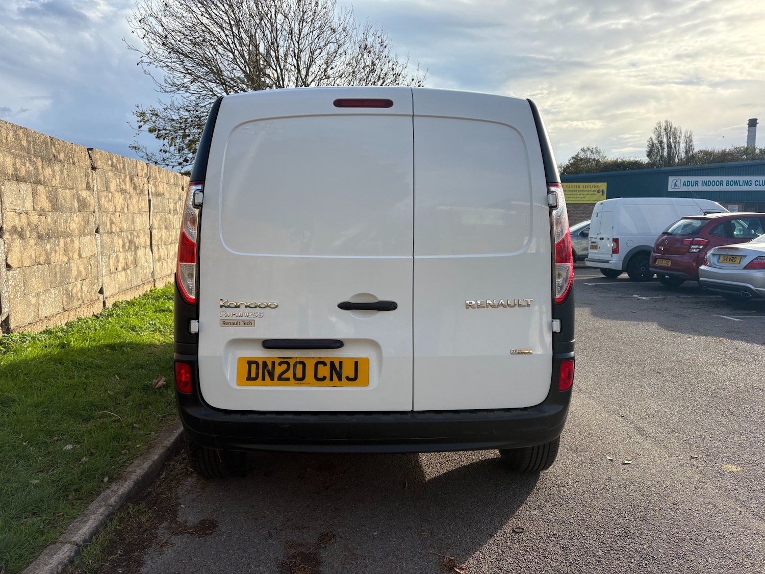 Used Renault Kangoo 2020 for sale - 76366289: Photo 2