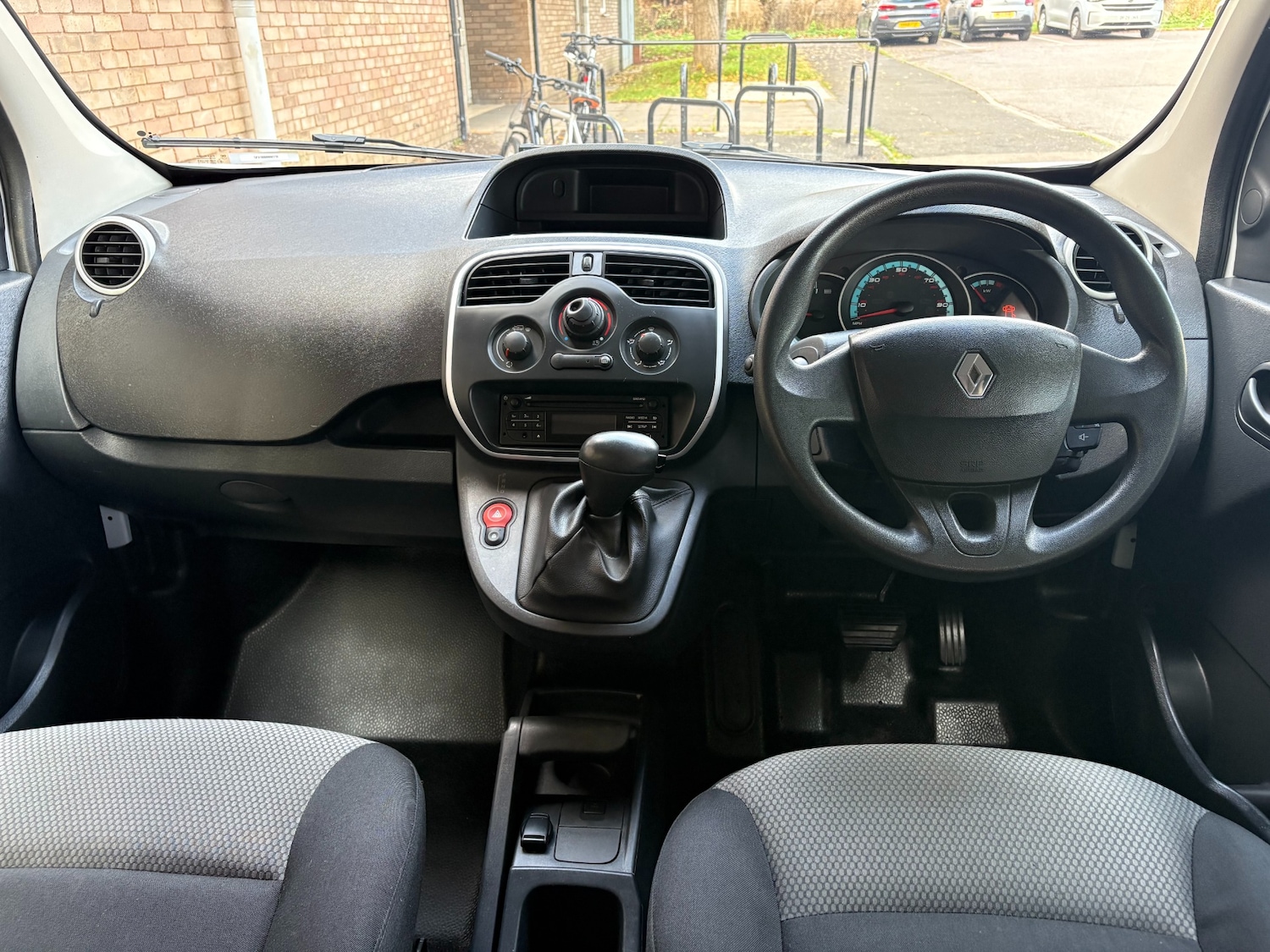 Used Renault Kangoo 2020 for sale - 76366289: Photo 5