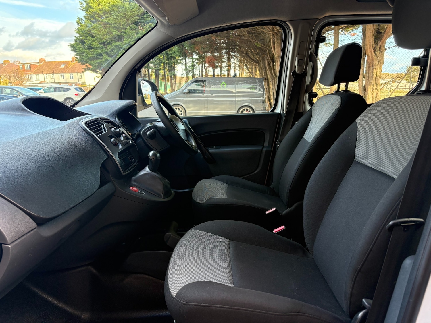 Used Renault Kangoo 2020 for sale - 76366289: Photo 6