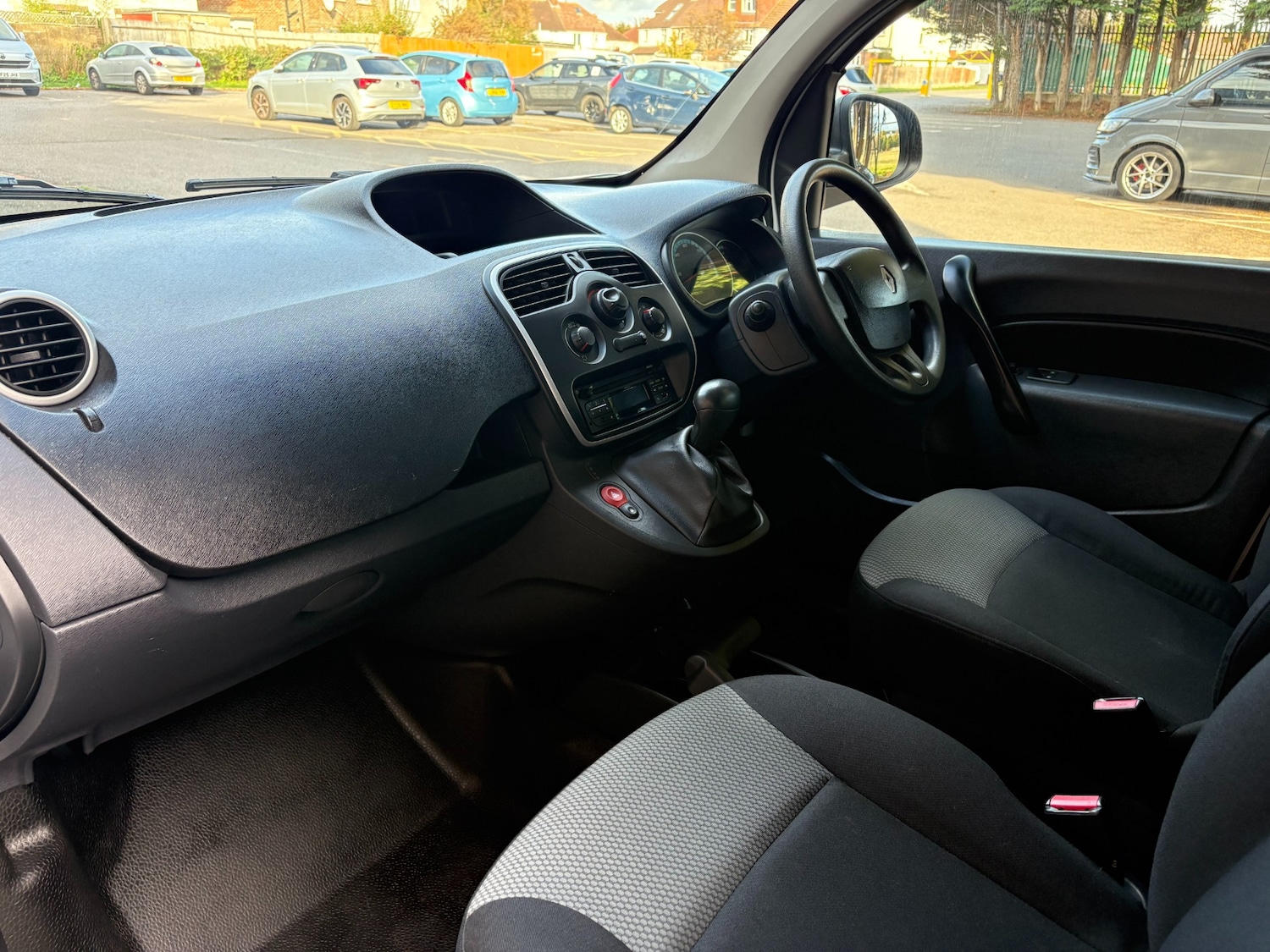 Used Renault Kangoo 2020 for sale - 76366289: Photo 7