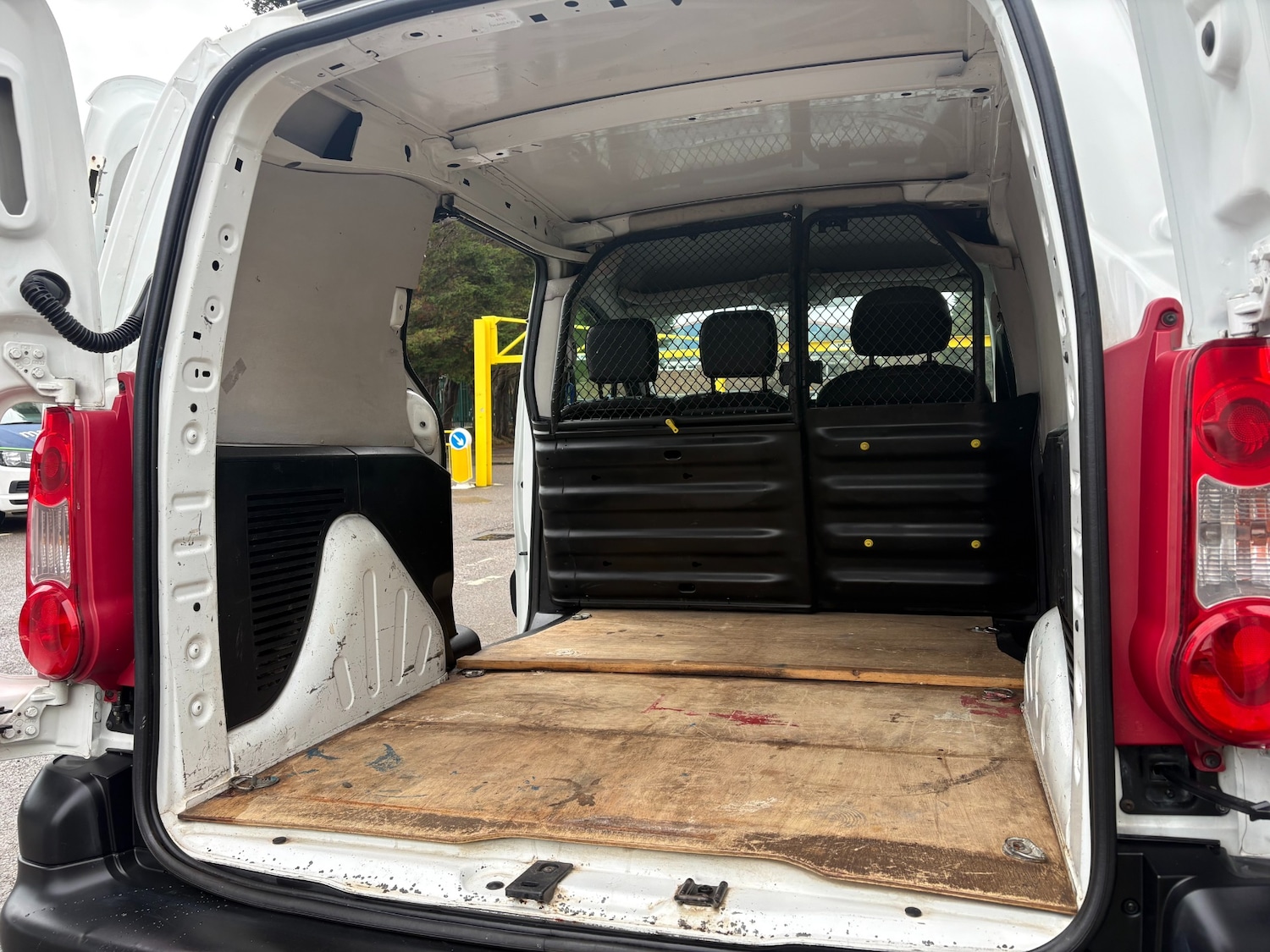 Used Citroen Berlingo 2010 for sale - 77353944: Photo 13