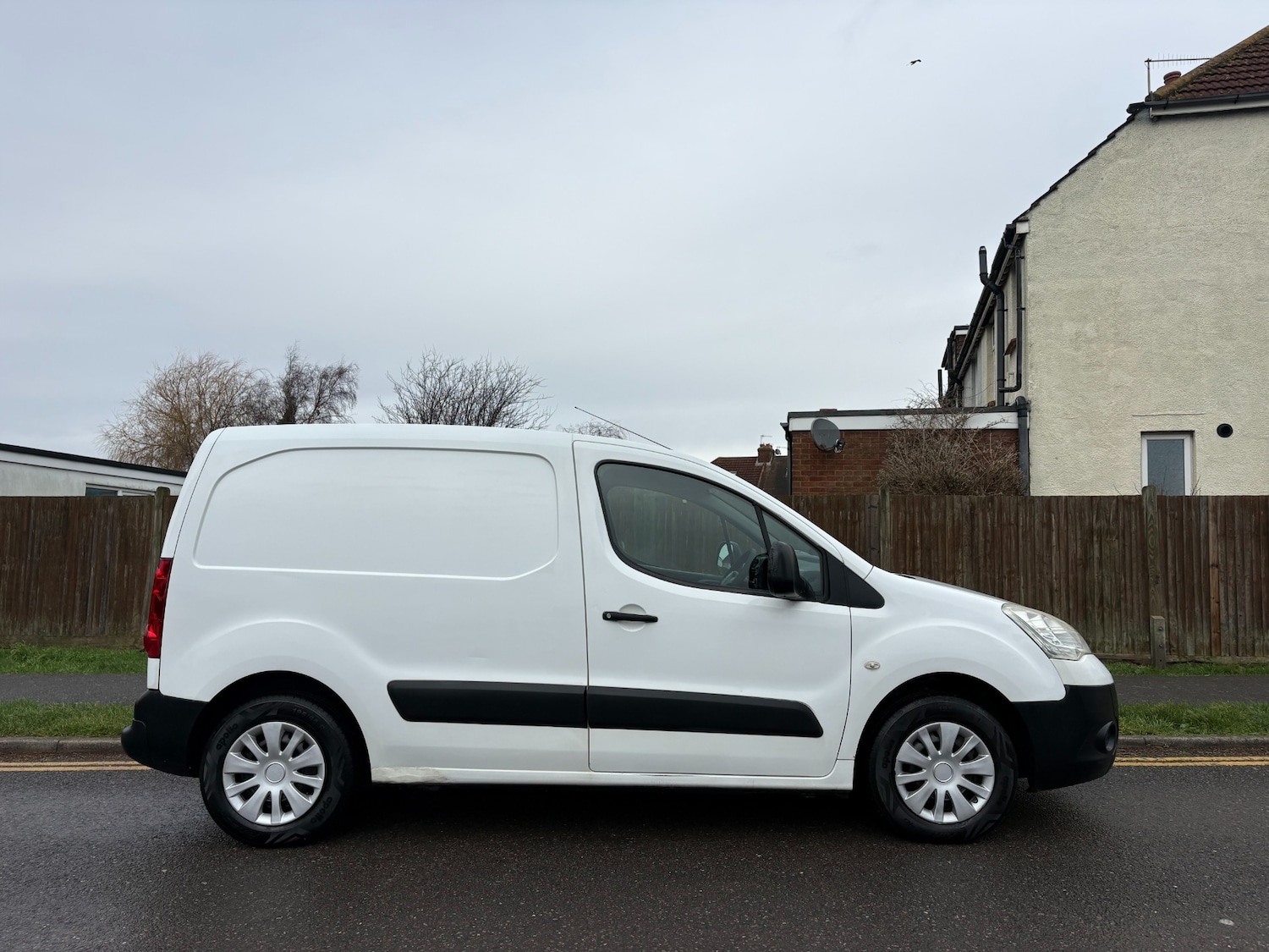 Used Citroen Berlingo 2010 for sale - 77353944: Photo 5