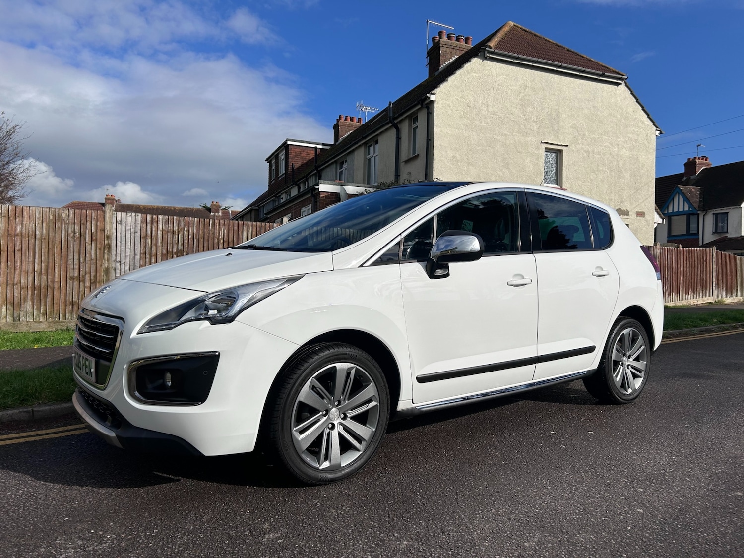 Used Peugeot 3008 2016 for sale - 77136186: Photo 4