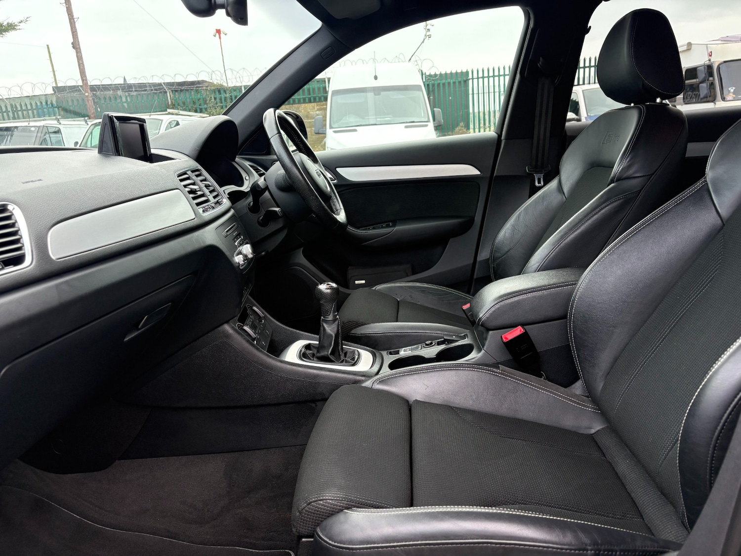 Used Audi Q3 2015 for sale - 77365573: Photo 7