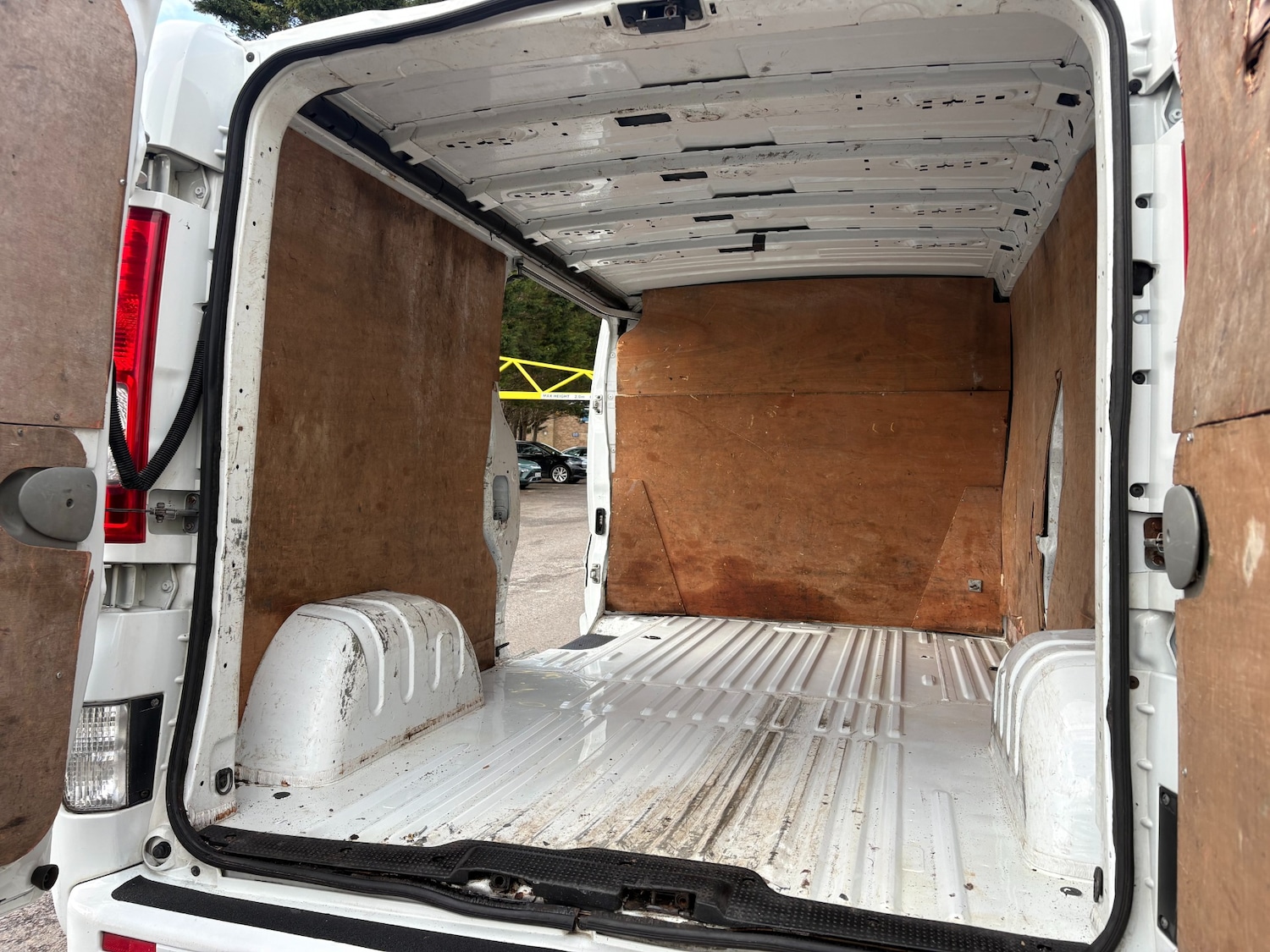 Used Vauxhall Vivaro 2014 for sale - 77702012: Photo 11