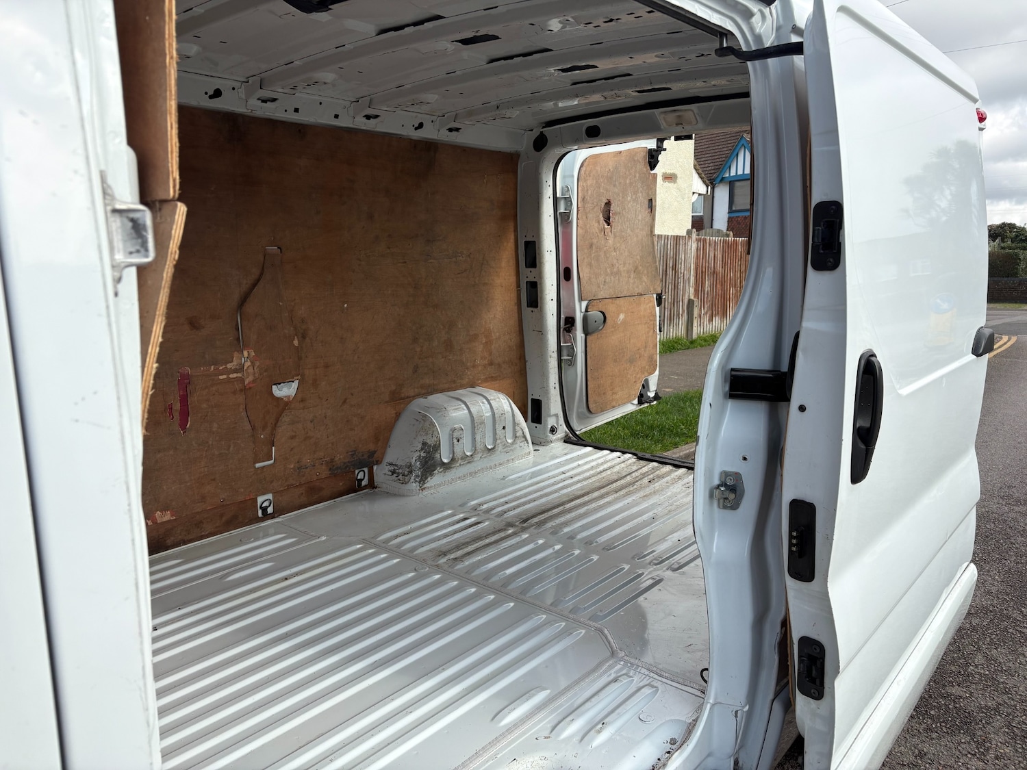 Used Vauxhall Vivaro 2014 for sale - 77702012: Photo 13