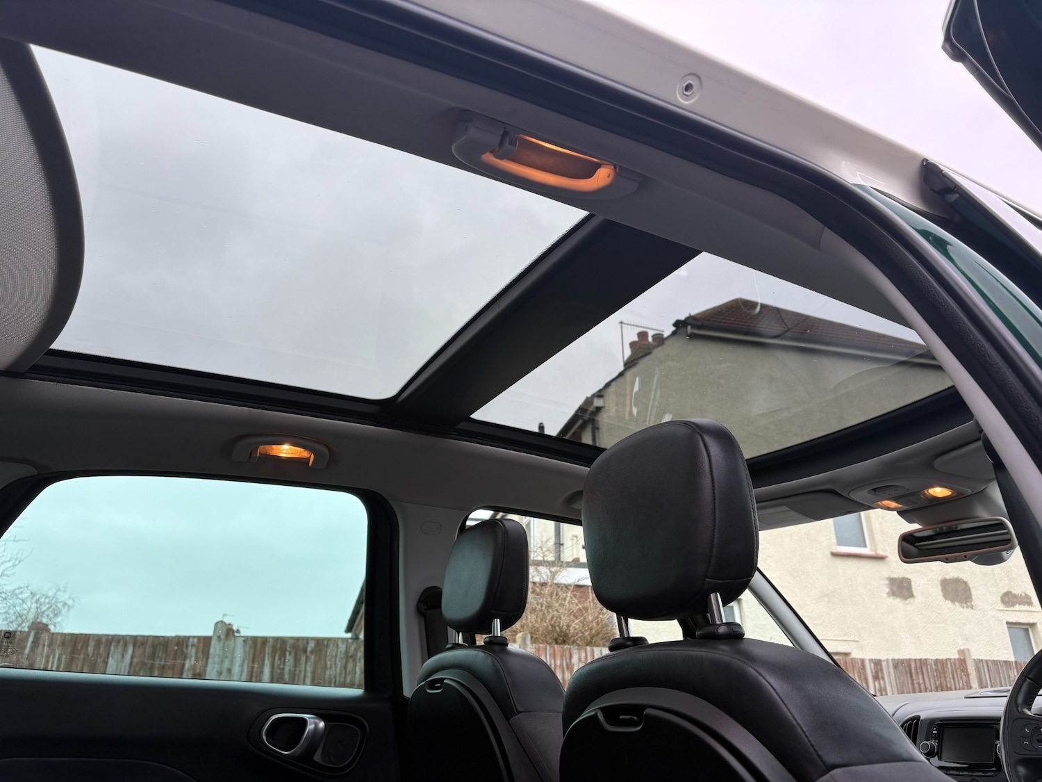 Used Fiat 500L 2013 for sale - 77617008: Photo 12