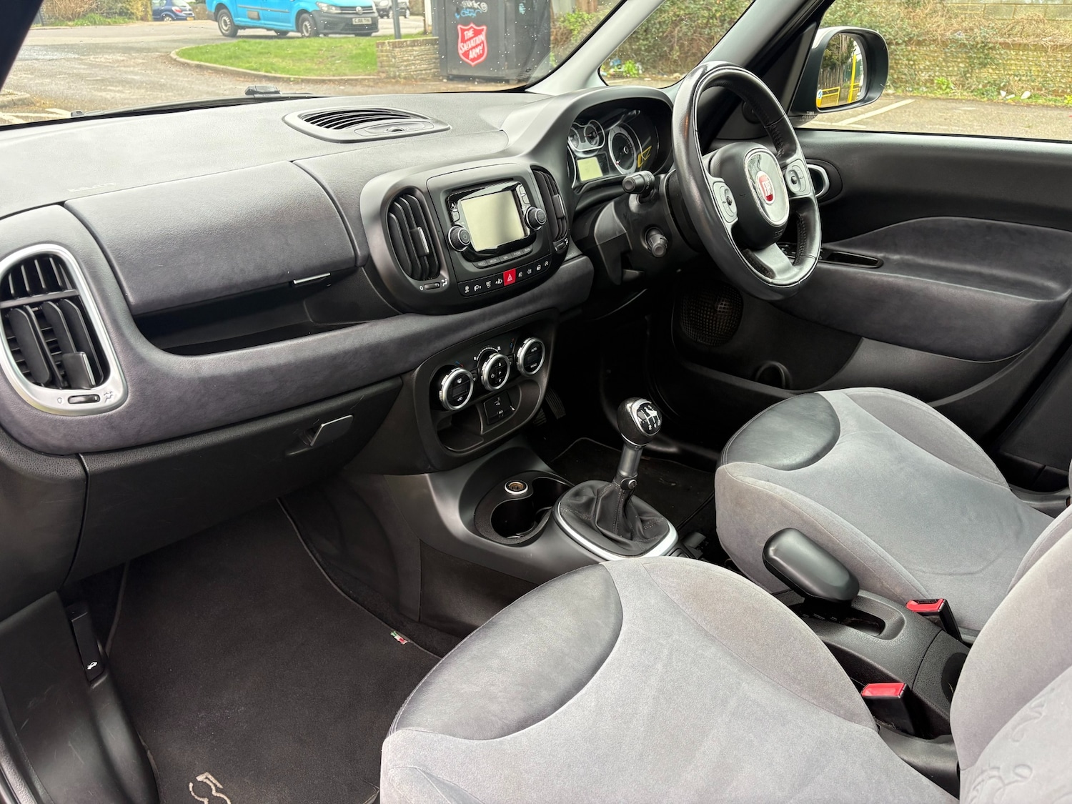 Used Fiat 500L 2013 for sale - 77617008: Photo 8