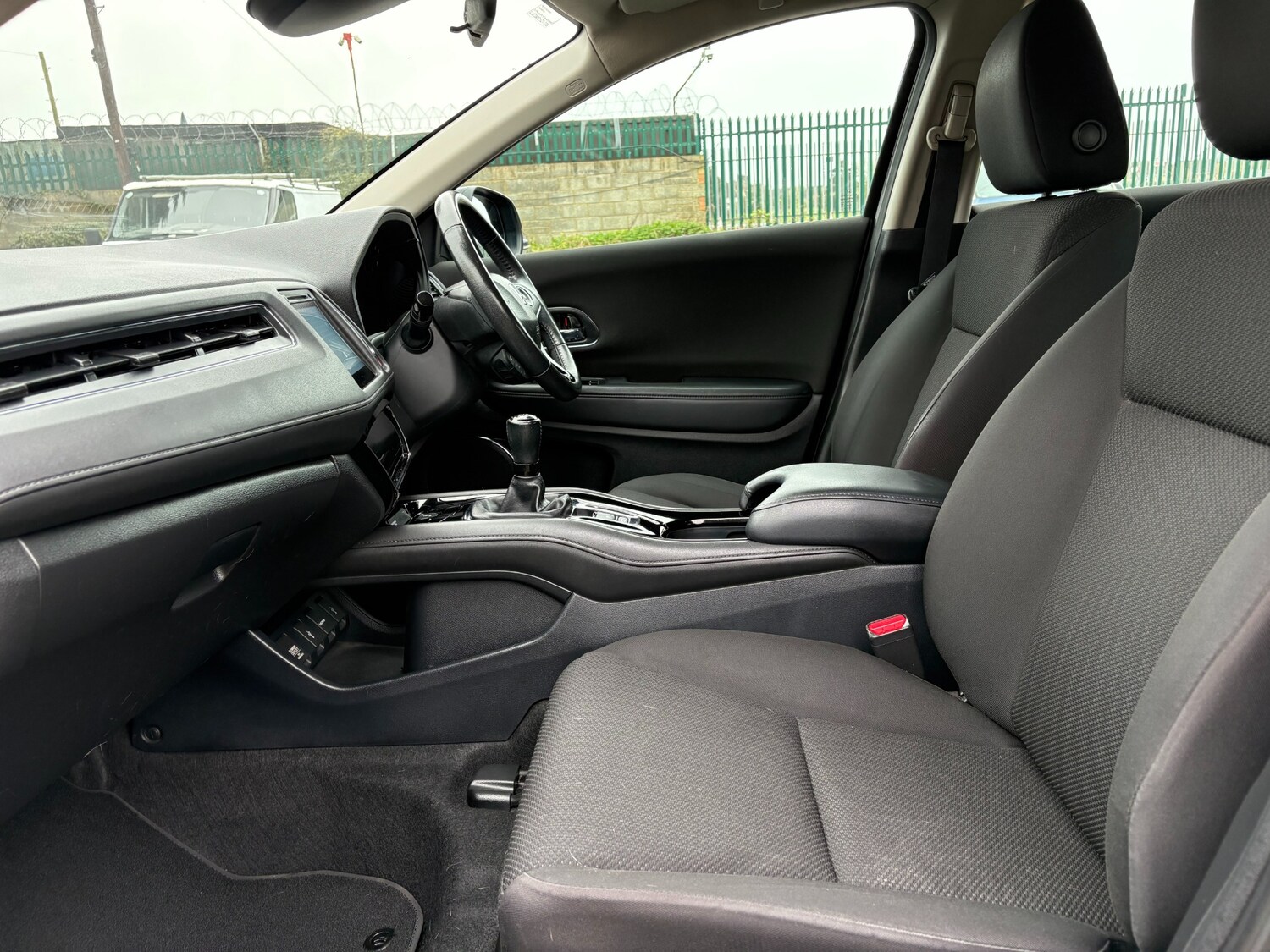 Used Honda HR-V 2017 for sale - 78122197: Photo 7