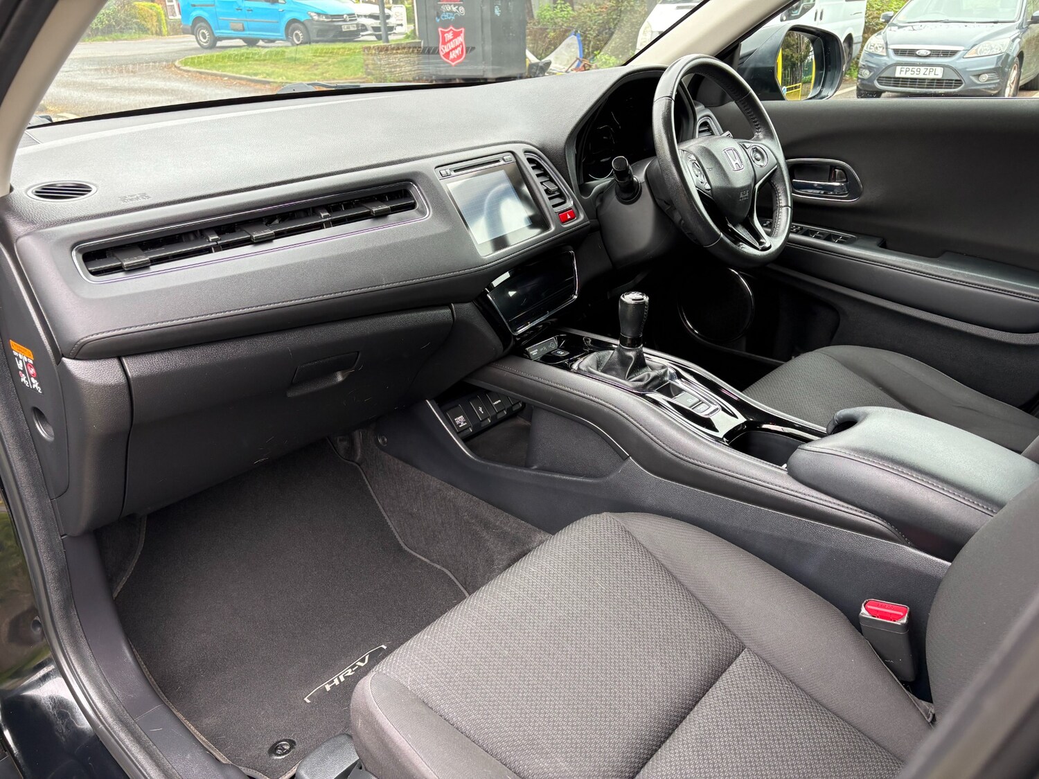 Used Honda HR-V 2017 for sale - 78122197: Photo 9