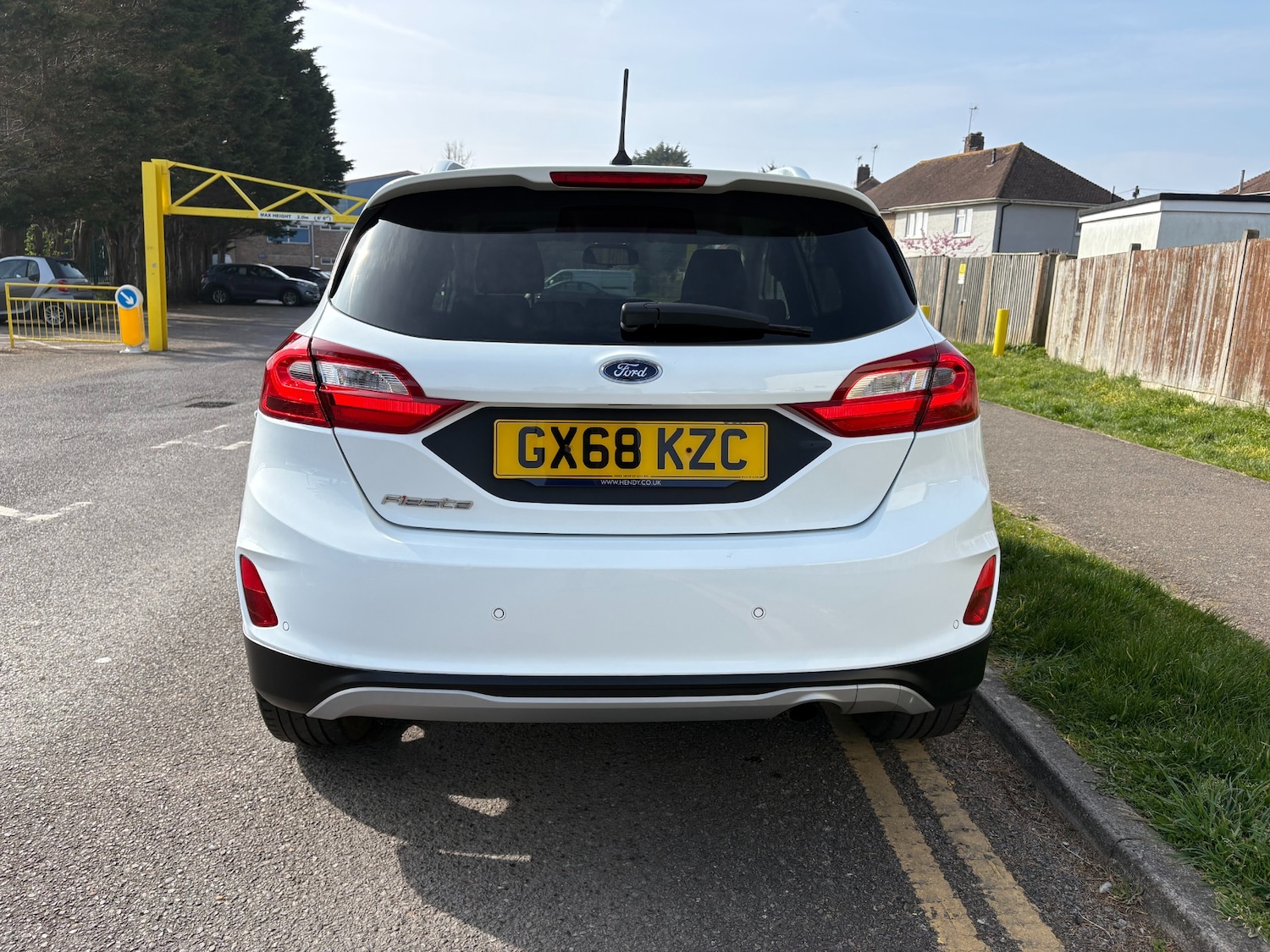 Used Ford Fiesta 2018 for sale - 77965588: Photo 2